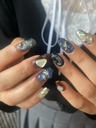 ネイル shion .のネイルデザイン