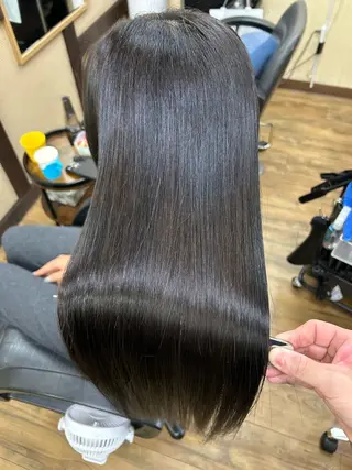 ロング カラー みやたゆうき 髪質改善講師のヘアスタイル