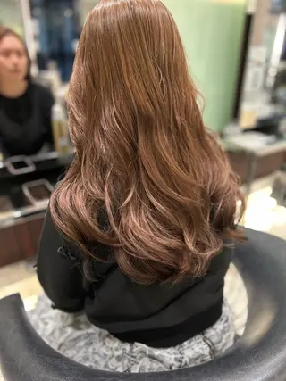 セミロング パーマ 韓国っぽ透け感カラー マンツーマン🫧なおのヘアスタイル