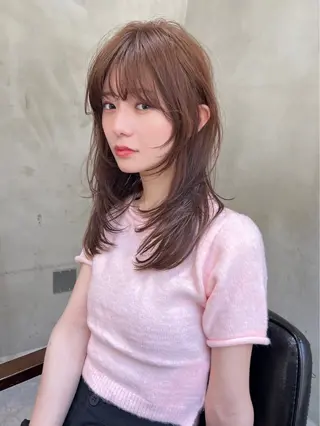 セミロング カラー 美髪矯正 透明感 カラー⭐️ユウキのヘアスタイル