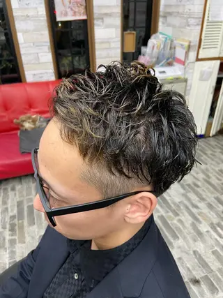 ショート カラー メンズ 大坪 拓斗のヘアスタイル
