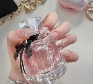 ネイル Glow Nail スカルプ専門店のネイルデザイン