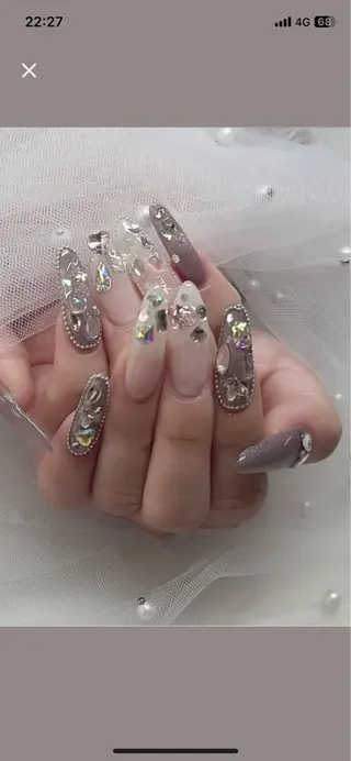 ネイル KARI ネイルサロンのネイルデザイン