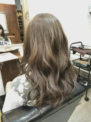 セミロング カラー bathair  所属・bathair 持田侑祐のヘアスタイル