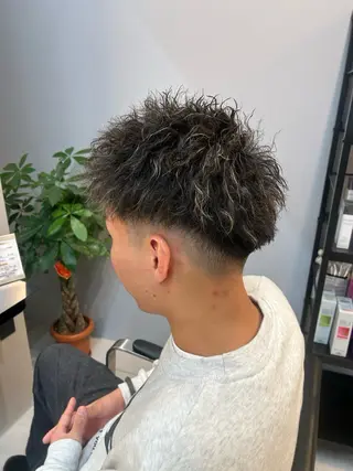 ショート Needs hair所属・東森 大河のヘアスタイル