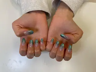 ネイル Takikita Shinoのネイルデザイン