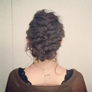 セミロング パーマ ヘアアレンジ 坪内 麻里子のヘアスタイル