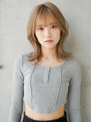 セミロング モデル募集 神田梨世🪼のヘアスタイル