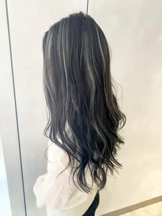 ロング カラー M IIのヘアスタイル