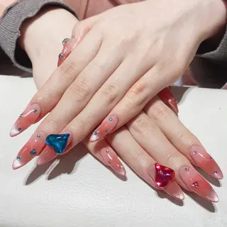 ネイル Queens ciciのネイルデザイン