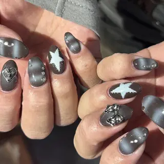 ミディアム 米山 慧のネイルデザイン