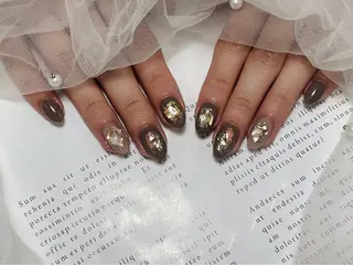 ネイル RUBYネイルサロン 9Caratsのネイルデザイン