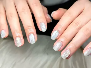 ネイル ETE LUNA NAILのネイルデザイン