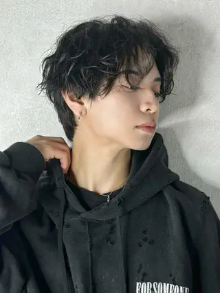 ショート ✨️センターパート/ 曲がる縮毛矯正✨️のヘアスタイル