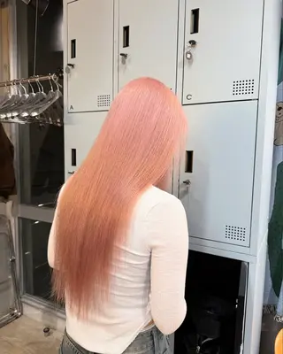 ミディアム カラー 【🥀履歴修正🥀】 ハイトーン職人/拓真のヘアスタイル