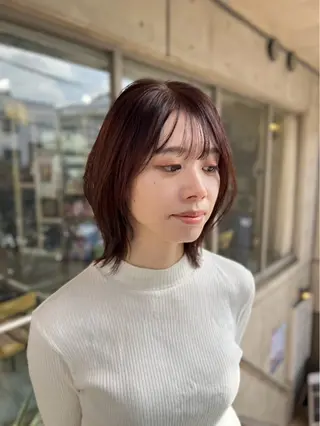 ミディアム ロゼアトリエ所属・三浦 太生のヘアスタイル