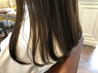 ロング カラー 出雲 莉奈のヘアスタイル