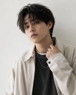 メンズ ミディアム Men's LABO by esthairのヘアスタイル
