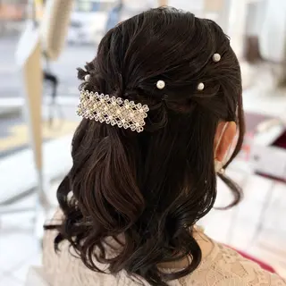 セミロング ヘアアレンジ ブリーチ/ヘアセット 【𝙍𝙞𝙣𝙤】のヘアスタイル