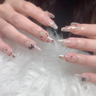 ネイル ヒユ ヒヨリのネイルデザイン