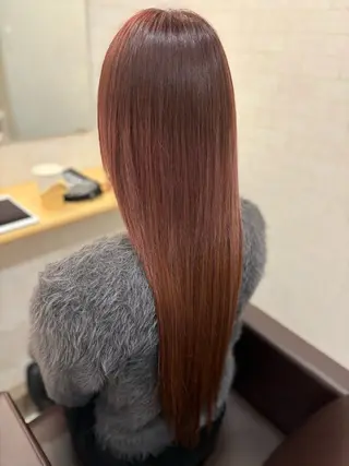 カラー masa ディレクターのヘアスタイル