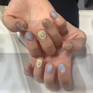 ネイル マキノ ユイのネイルデザイン