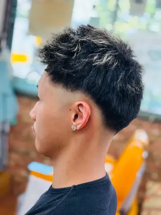 ショート やました 理容所のヘアスタイル
