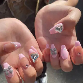ネイル Lino nailのネイルデザイン