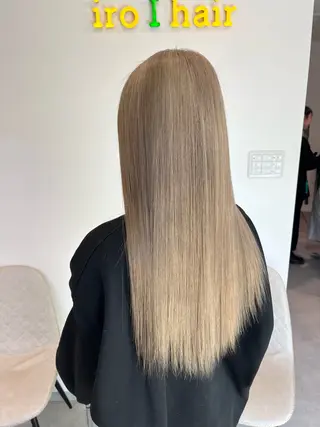 ロング カラー イロアイヘアー Renのヘアスタイル