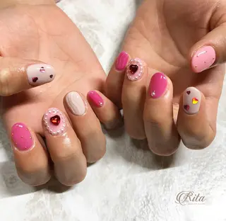 ネイル Rio 𓍼のネイルデザイン