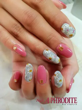 ネイル Nail  Aphroditeのネイルデザイン