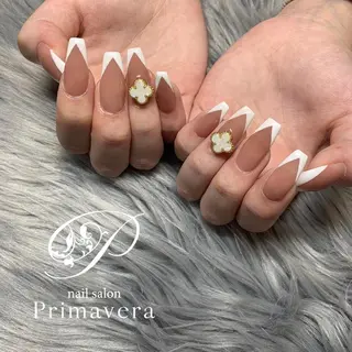 ネイル Primavera 新横浜🤍美フォルムのネイルデザイン