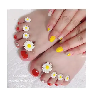 ミディアム ネイル 👑enen style👑のネイルデザイン