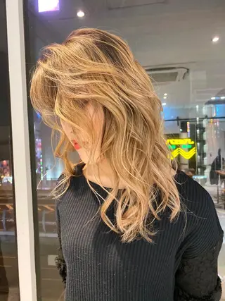 ロング カラー welring hair salonのヘアスタイル
