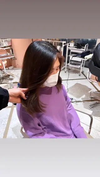 セミロング 縮毛矯正・髪質改善 特化 出納 直起のヘアスタイル