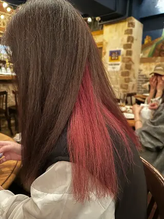 カラー 韓国風レイヤーカラー ライムのヘアスタイル