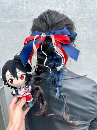 ミディアム カラー インナーカラー 推し ブリーチ  髪質改善のヘアスタイル