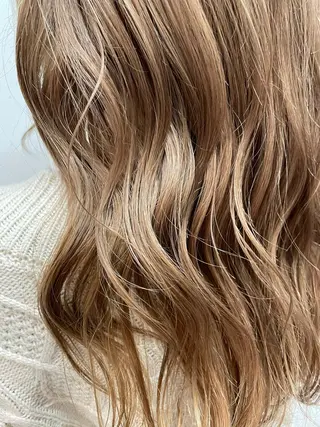 ロング カラー 久保田 千尋のヘアスタイル