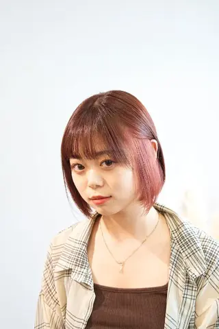 ショート 安藤悠里/ハイトーン /デザインカラーのヘアスタイル
