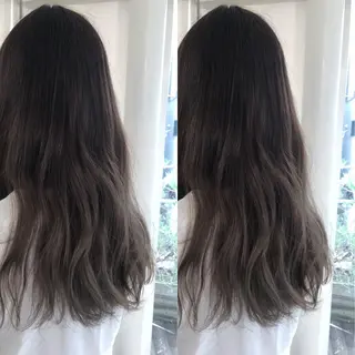 ロング カラー 小栗 麻衣のヘアスタイル