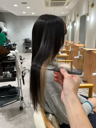 カラー 河原 楓樹のヘアスタイル