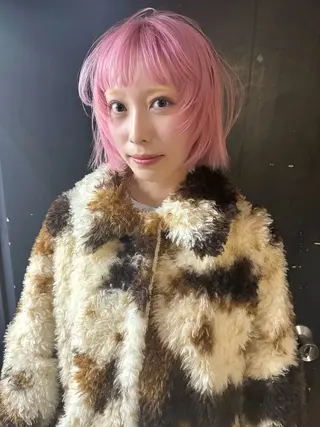 ショート カラー ヘアアレンジ 丸山渉/表参道 レイヤーボブのヘアスタイル