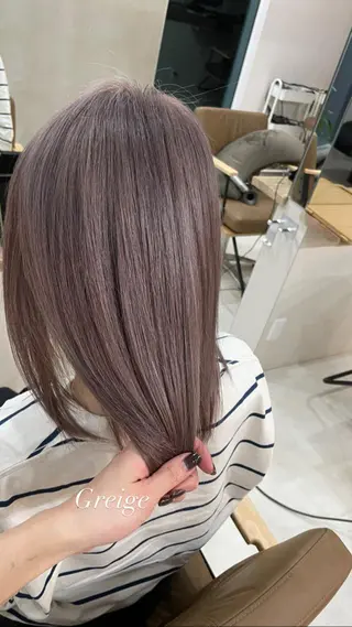 セミロング 鈴木 妃帆未のヘアスタイル
