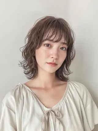ミディアム siie by LILIA.のヘアスタイル