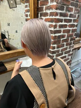 カラー joh/メンズ/ ブリーチ/矢場町のヘアスタイル