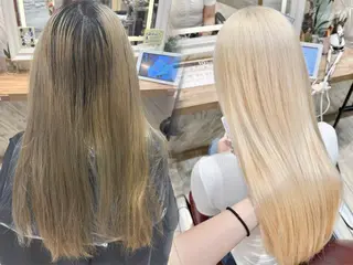 ロング カラー ハイトーンカラー シールエクステのヘアスタイル