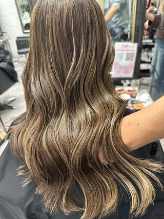 セミロング カラー ヘアアレンジ 久米 治仁のヘアスタイル