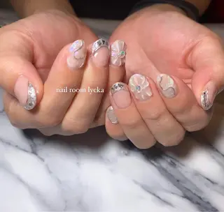 ネイル ﾈｲﾙﾙｰﾑﾘｯｶ 𝐦𝐚𝐲𝐮のネイルデザイン