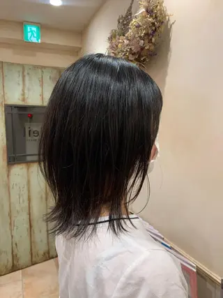ミディアム 福代 茉耶のヘアスタイル