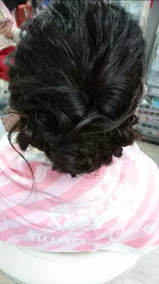 ロング ヘアアレンジ 工藤 マユナのヘアスタイル